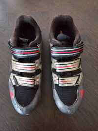 Bike shoes - size 10 mountain or road. SPD clips