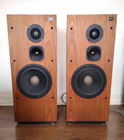 Beautiful & Excellent JBL L80T Speakers, View more