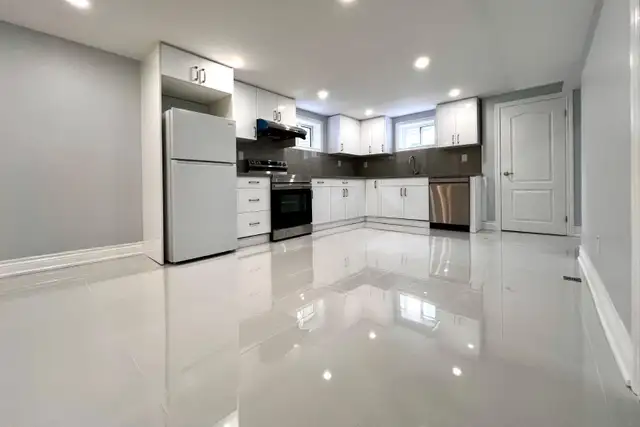 For Rent: Basement Unit @ 311 Boisdale Ave, Richmond Hill in Long Term Rentals in Markham / York Region - Image 6