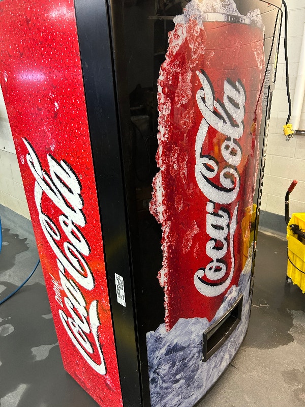 Vending Machines Industrial Kitchen Supplies Winnipeg Kijiji