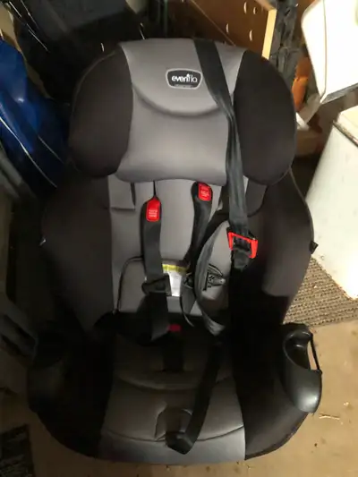 Evenflo Symphony car seat, View more