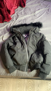 Moose knuckles jacket size small
