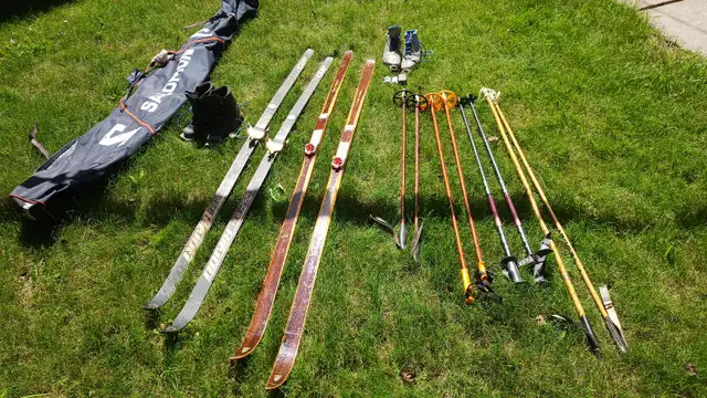 Cross-country skis and shoes, 2 full sets (men’s and women’s) in Ski in Edmonton - Image 3