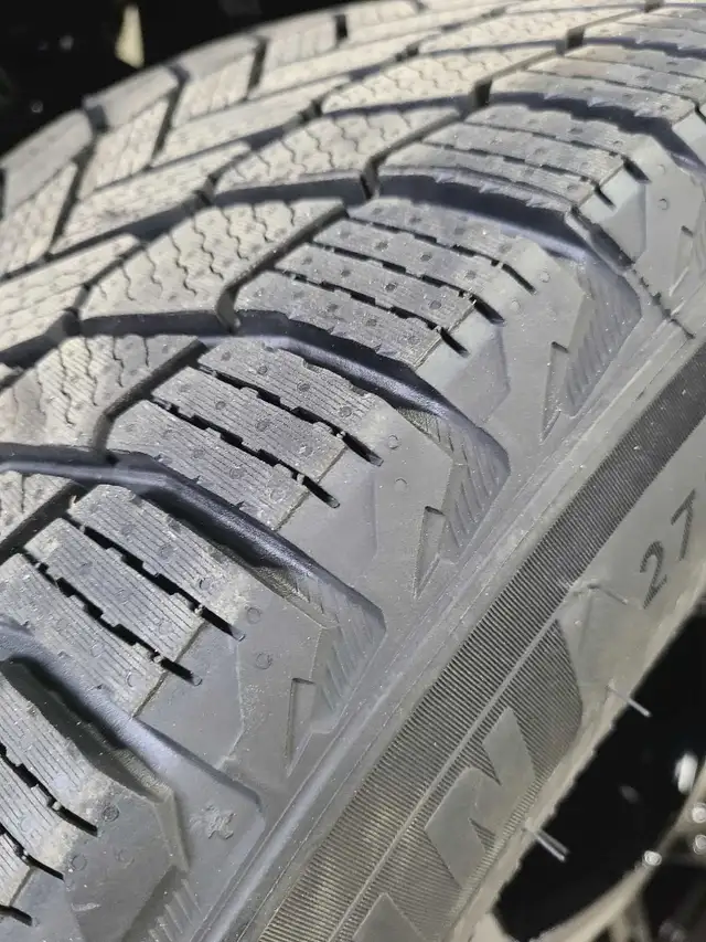 BMW X5 BMW X6 Original winter set  in Tires & Rims in Mississauga / Peel Region - Image 5