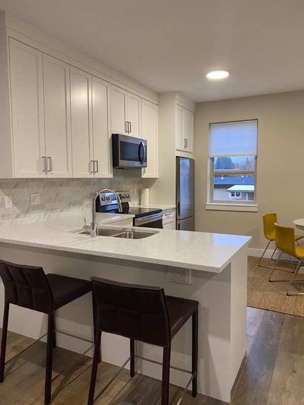 Furnished room in a shared for rent. Room Rentals