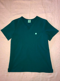 Scrub top medical uniform, medium, Garde Malade Made in Canada