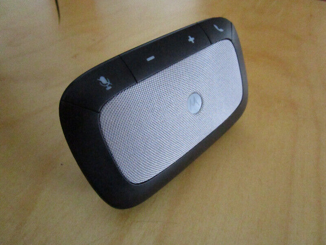 Appareil mains libres Bluetooth pour cellulaire en automobile dans Accessoires pour cellulaires  à Shawinigan - Image 2