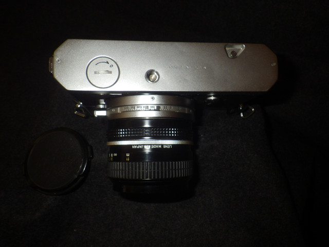 Vintage NIKKORMAT FT2 +50mm F:2 35 mm Film Camera From Japan dans Appareils photo et caméras  à Ville de Montréal - Image 3