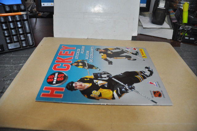 Panini 1988-1989 Hockey nhl collectible empty Stickers Album Mar dans Art et objets de collection  à Victoriaville - Image 4