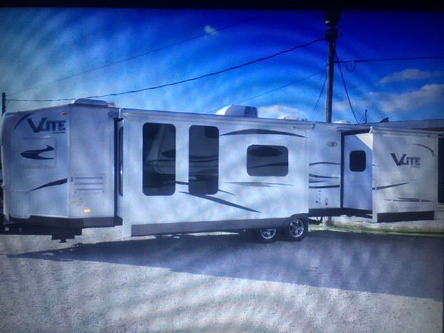 Roulotte a vendre in Travel Trailers & Campers in Sherbrooke