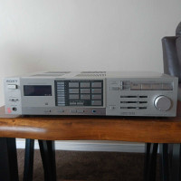 SONY STR-VX350 Stereo FM-AM Receiver Audio/Video Control Center 