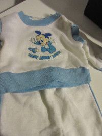 Vintage Mickey Mouse set/ Nike's for Infant