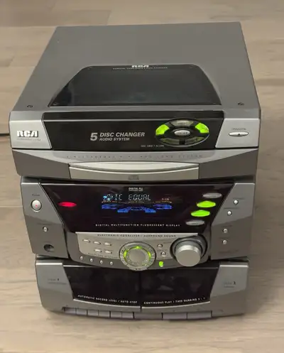 Vintage RCA RS2602 audio system 5disc changer with dual cassette, View more