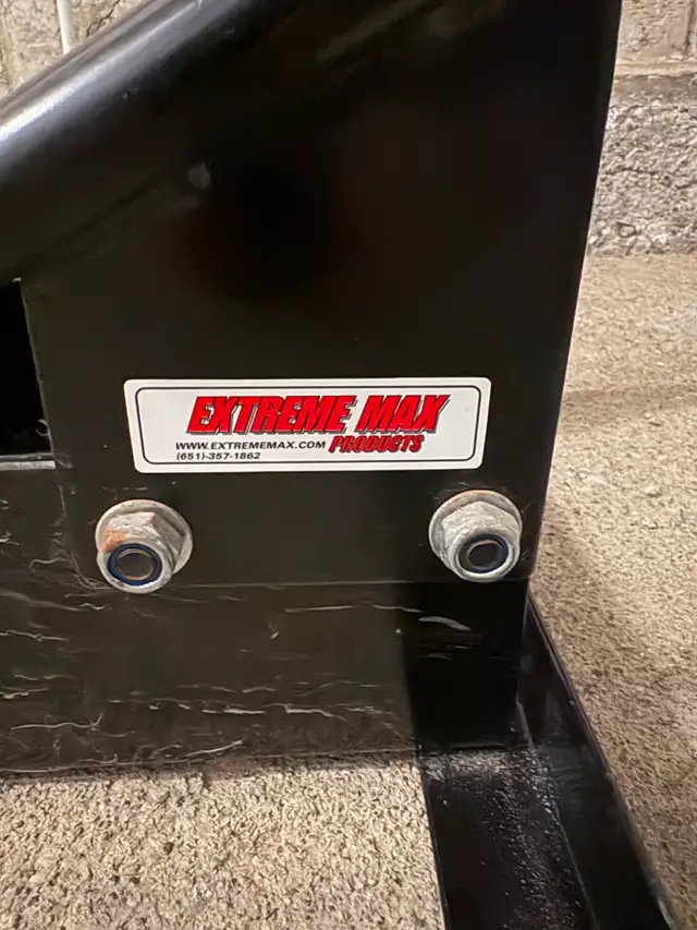 Extreme Max Wheel Chock585103506639441921
