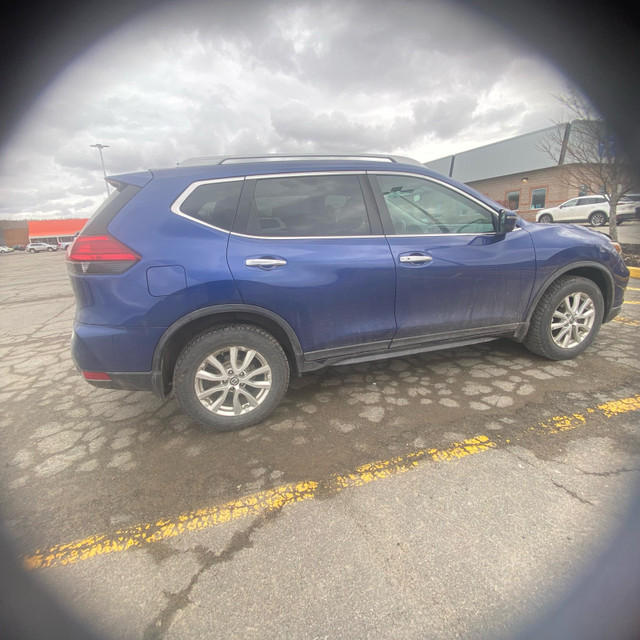 2017 Nissan rogue  in Cars & Trucks in New Glasgow - Image 2