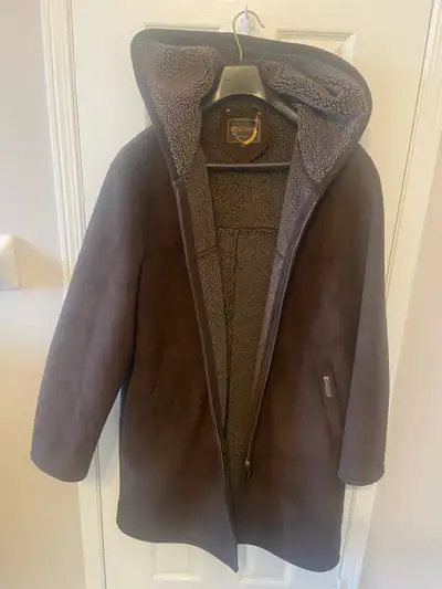 Queeny Selection Prestige Coat size Large , View more