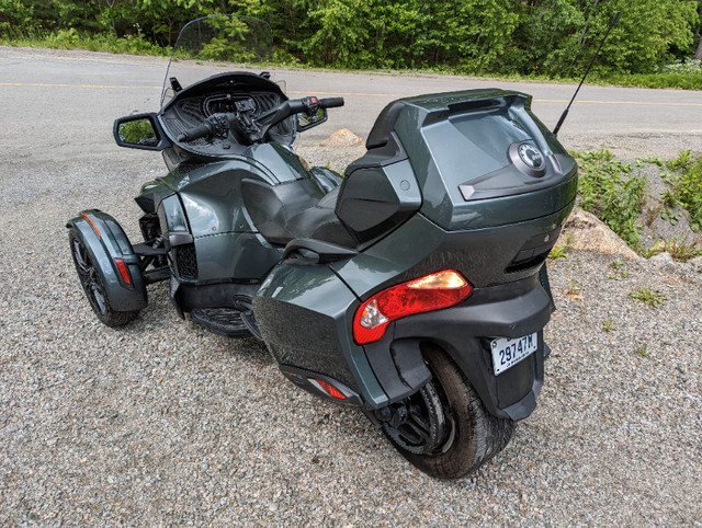 CAN-AM Spyder RT Limited 2018 édition Noir in Touring in Laurentides - Image 3