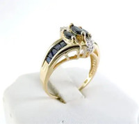 10K Yellow Gold Diamond & Blue Sapphire Ring size 7.5