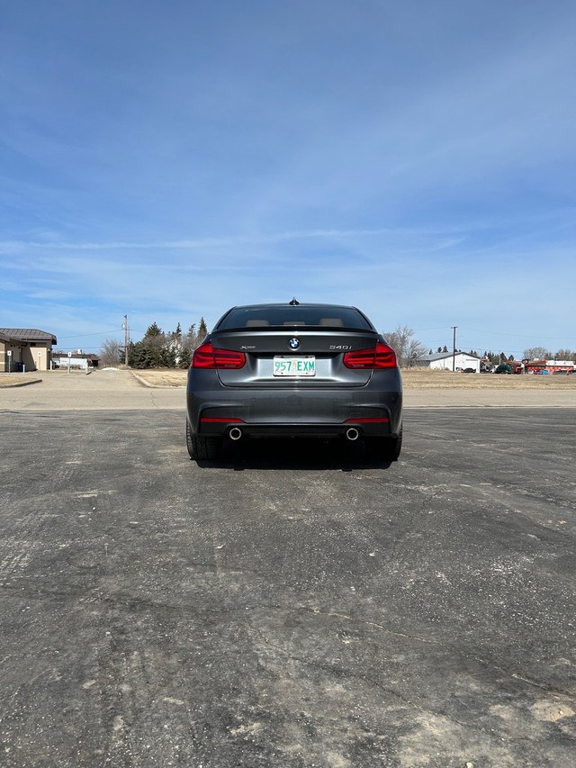 2017 BMW 340i in Cars & Trucks in Saskatoon - Image 2