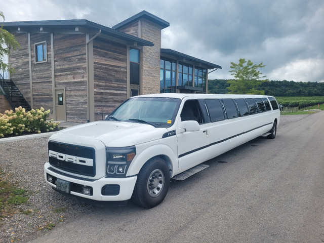 NIAGARA WINETOUR LIMOUSINES reg. in Entertainment in St. Catharines - Image 2