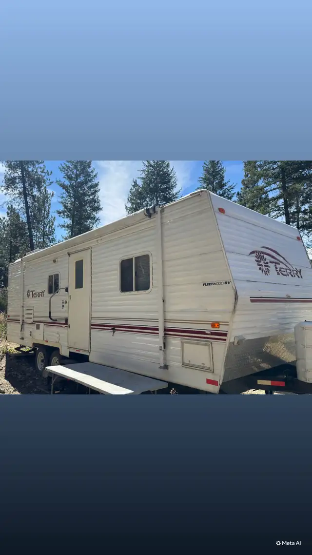 2001 Fleetwood Terry 27H 28ft Travel Trailer – Ready to Go in Travel Trailers & Campers in Kelowna - Image 3