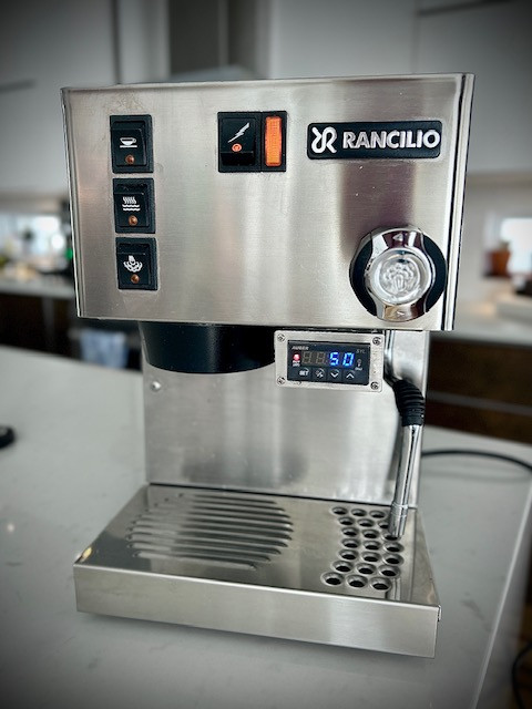 Machine Espresso Rancilio v4 et Vario Grinder dans Machines à café  à Laval/Rive Nord