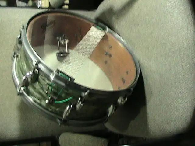 GRETSCH-1940's Louie Belson's Endorsers Snare Drum*W/Offset Lugs in Drums & Percussion in Windsor Region - Image 9
