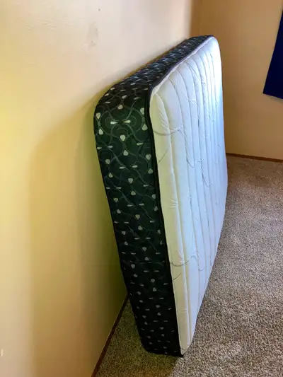 Double Size Sealy Mattress, View more