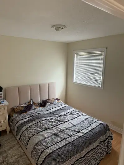Private Room is available for a girl