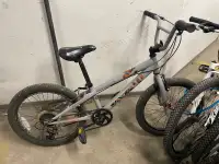 Bike mongoose bmx style 