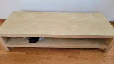 Beige Coffee table, has shelf for storage $40, no delivery, pick up only, in good condition Dimensio...