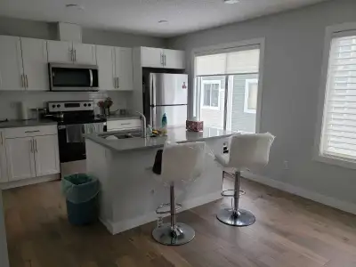 Corner Unit Townhouse available immediately in Southeast Edmonton - 3 bedrooms with walk in closet a...