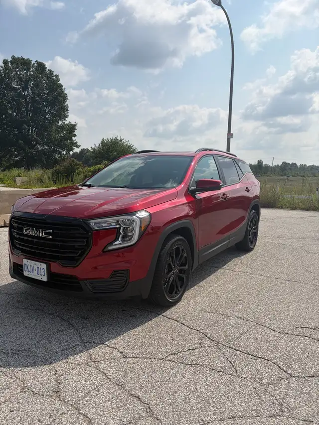 2022 GMC Terrain SLE