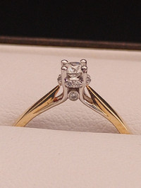 Golden ring with diamonds