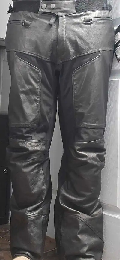 Top of the Line adventure leather pants by Scott Tourance Leather DP in size 3XL fits taller riders...