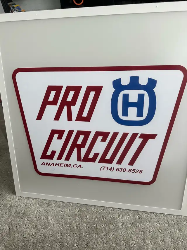 WANTED : Vintage Husqvarna Motorcycle in Dirt Bikes & Motocross in Peterborough - Image 6