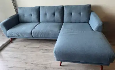 Stylish Leon’s Sectional Sofa, View more