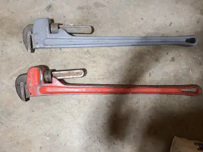 36" Pipe Wrenches
