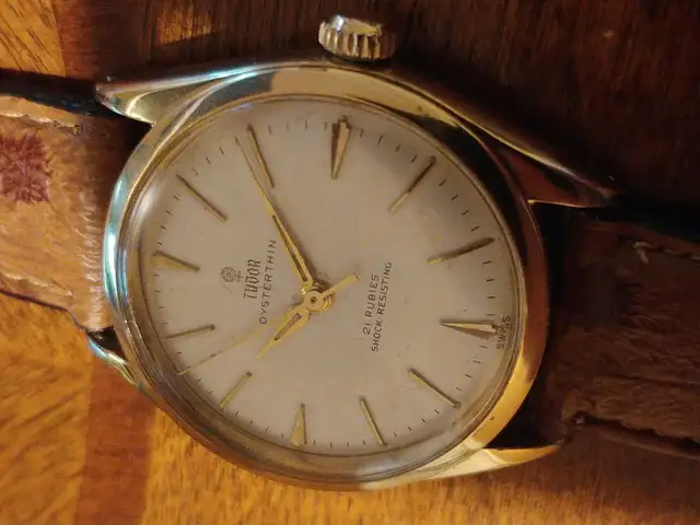 Tudor Small Rose 1960s Winding Watch in Jewellery & Watches in Longueuil / South Shore - Image 2