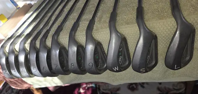 Ping Eye 2 Iron Set....2-LW....Green Dot-Great Shape...11 irons in Golf in Ottawa - Image 5