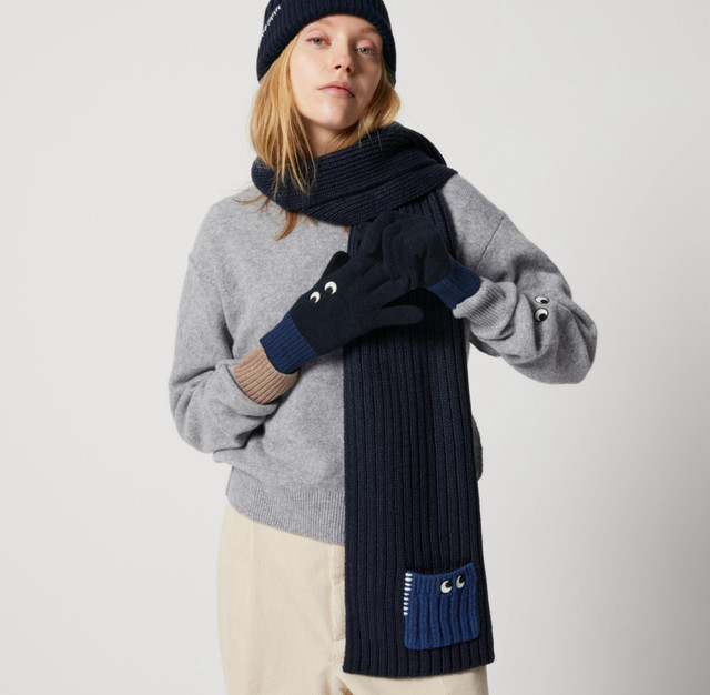 New Uniqlo x Anya Hindmarch Heated Knitted Accessories Navy in Women's - Other in City of Toronto