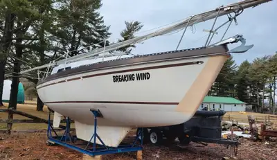 Great Starter Boat, seeking new Adventures. Price does not include HD Road trailer, or storage Cradl...