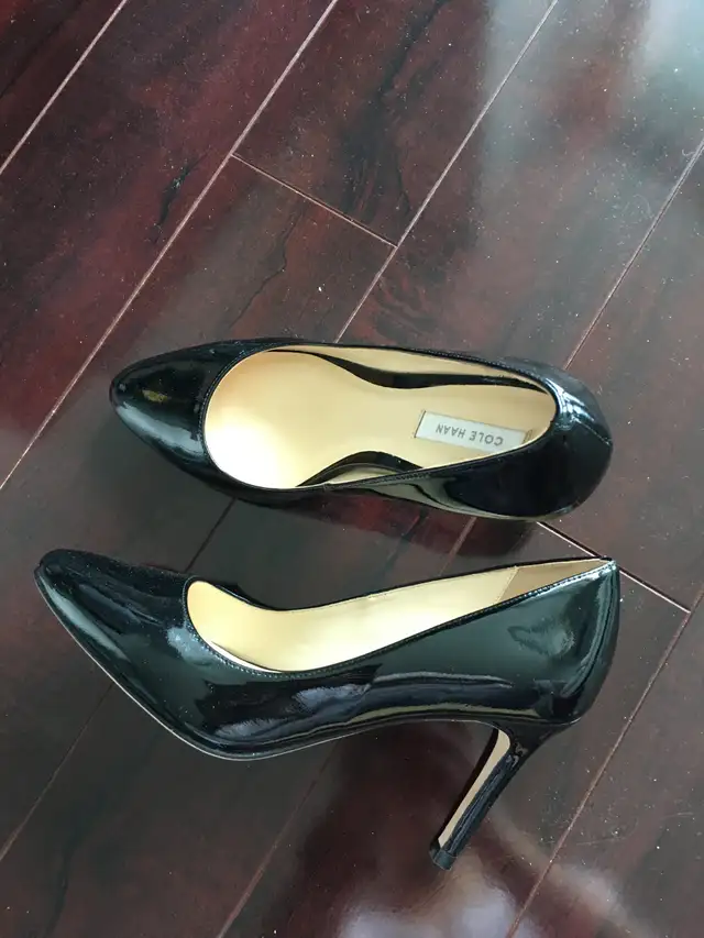 Brand new size 5B Cole Haan black heels $120 in Women's - Shoes in City of Toronto - Image 3