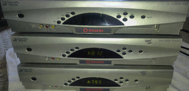 4 Rogers PVR's - Scientific Atlanta 8300 & Cisco Explorer 8642HD in Video & TV Accessories in London - Image 3