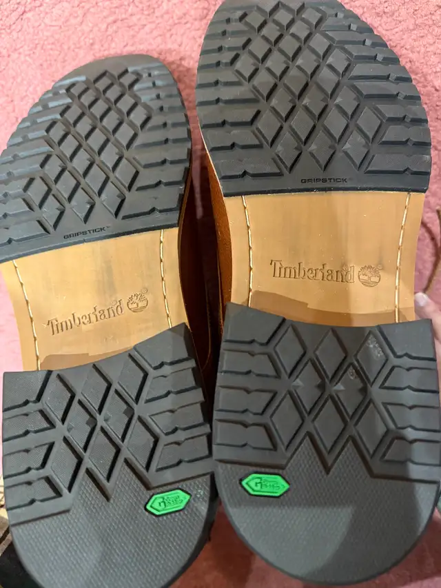 Timberland Boots in Men's Shoes in City of Toronto - Image 5