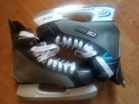 Nike Bauer Supreme Pro Ice Hockey Skates size 7 Like New