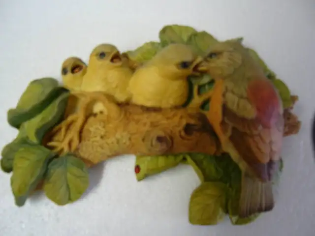 BOSSON’S ANIMAL PLAQUE: CHAFFINCHES in Arts & Collectibles in Dartmouth - Image 2