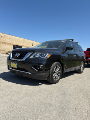 2018 Nissan Pathfinder SV