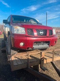 2005 Nissan titans parting out
