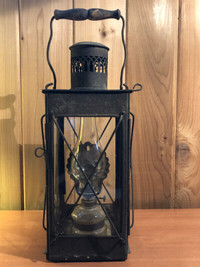 Magnifique lampe à l`huile vintage  du 19 ième siècle